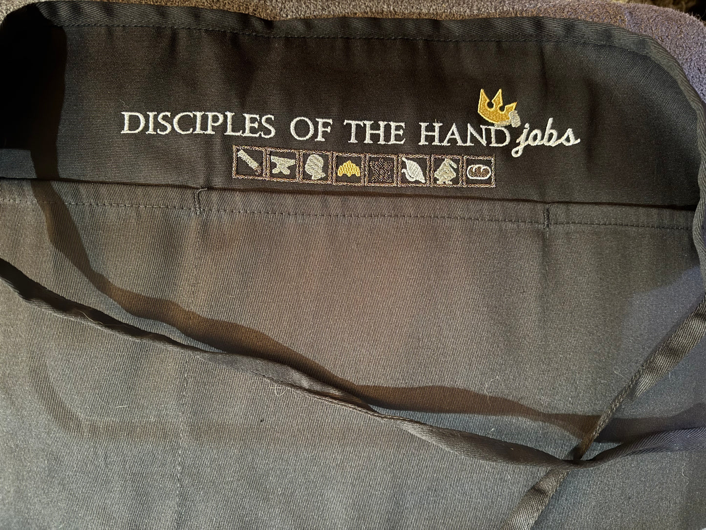 DoH Crafter half Aprons