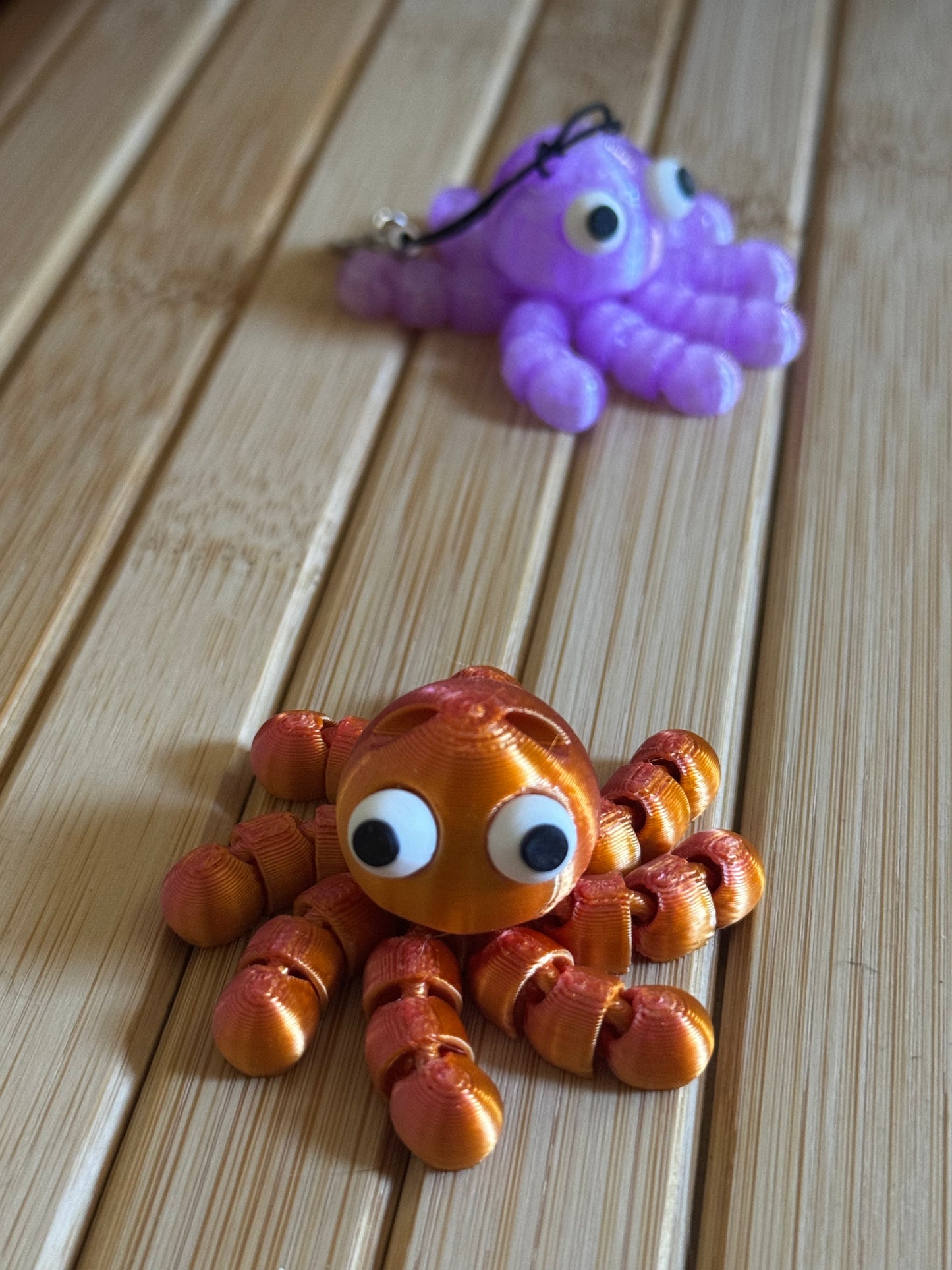 Fidget Minion zipper pull charm