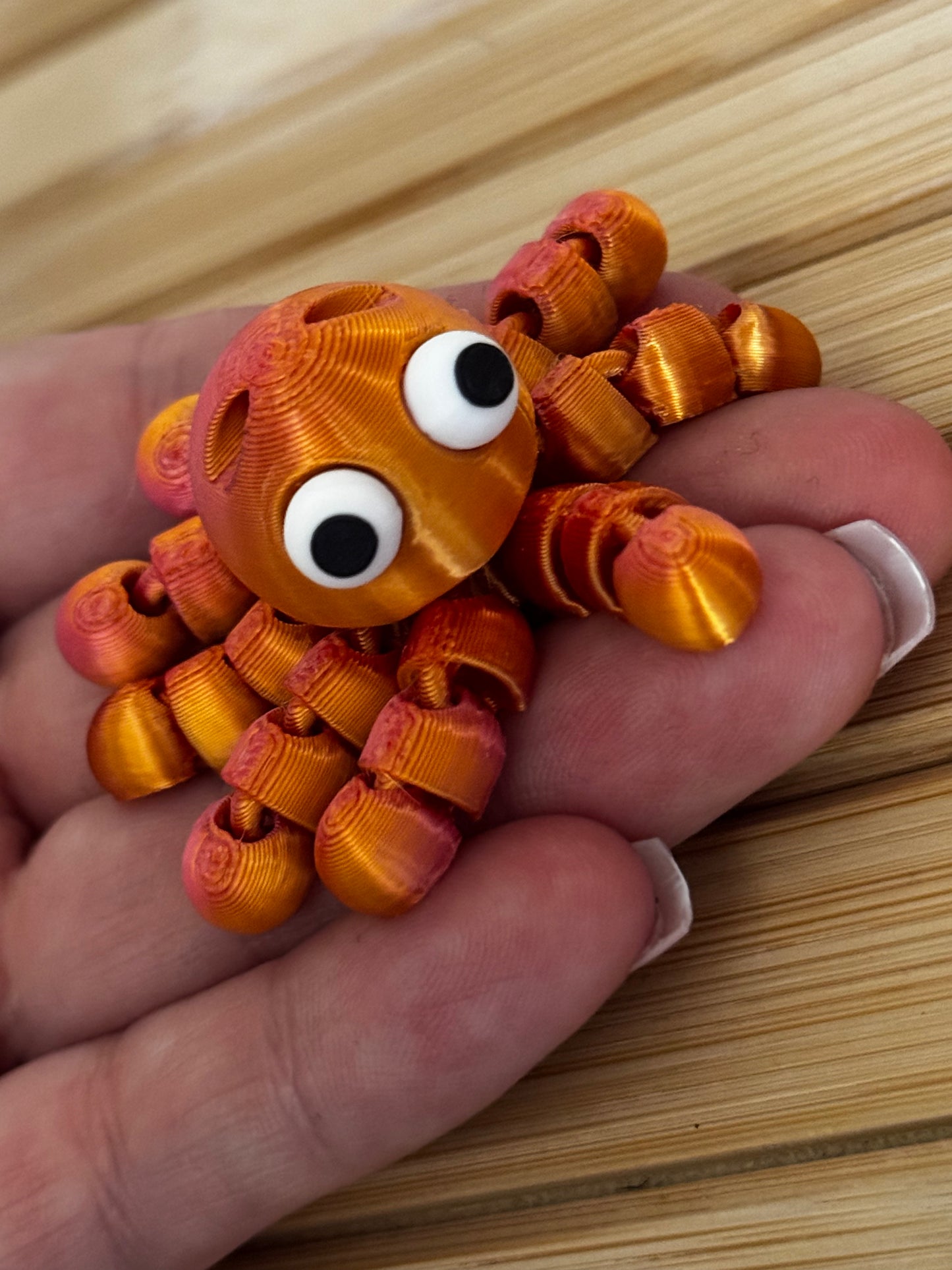 Fidget Minion zipper pull charm